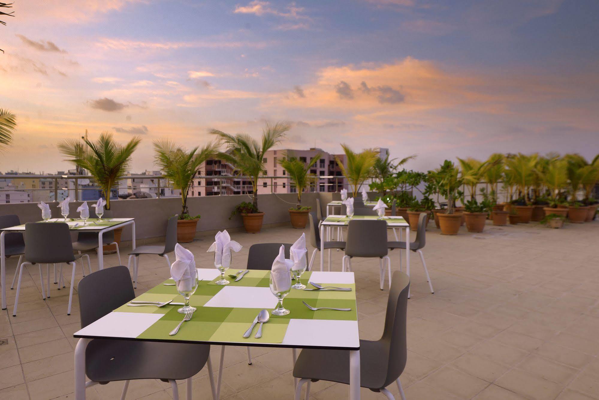 Champa Central Hotel Male Zewnętrze zdjęcie